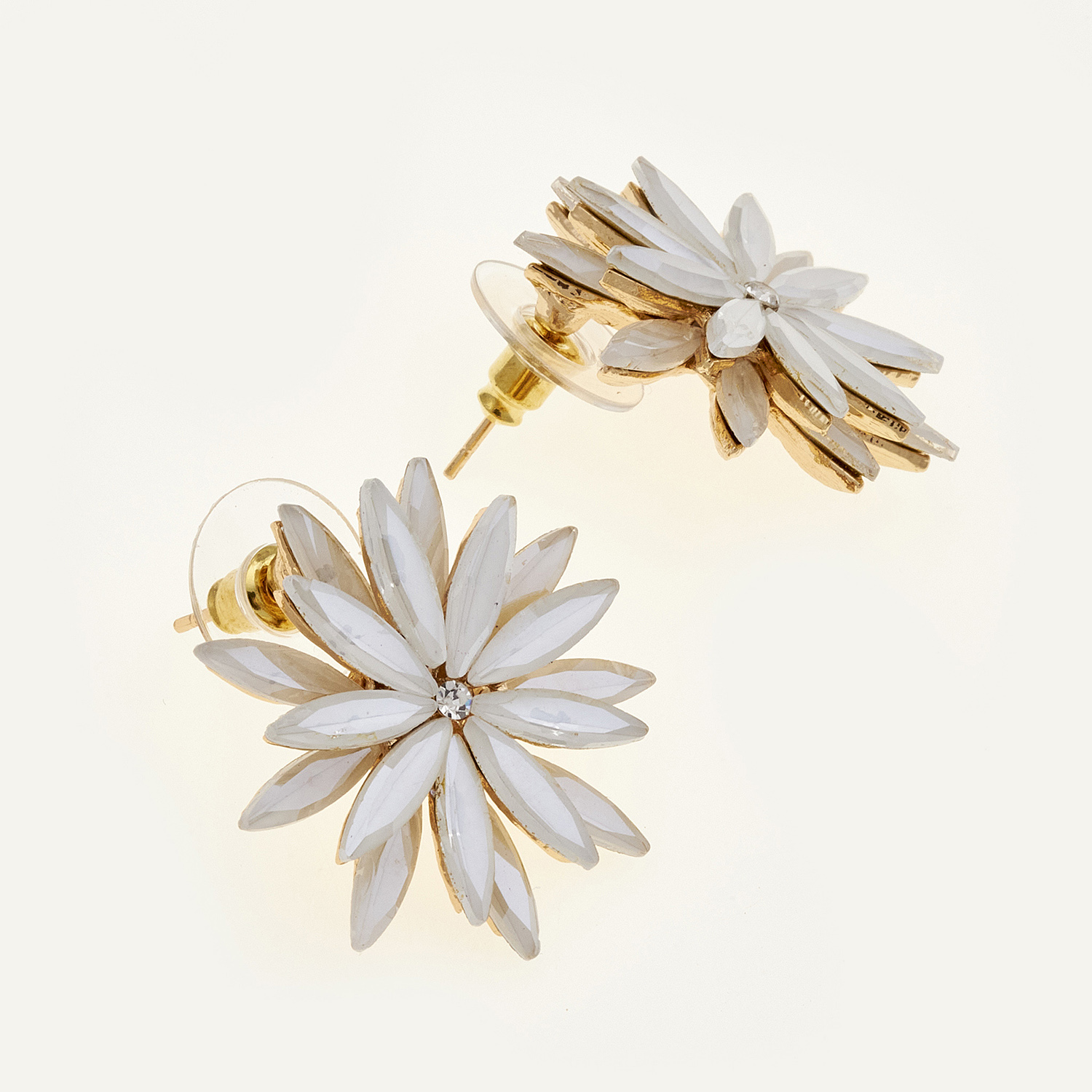 Sequoia Γυναικείο ατσάλινο Υποαλλεργικό σκουλαρίκι με πέτρες εκρού