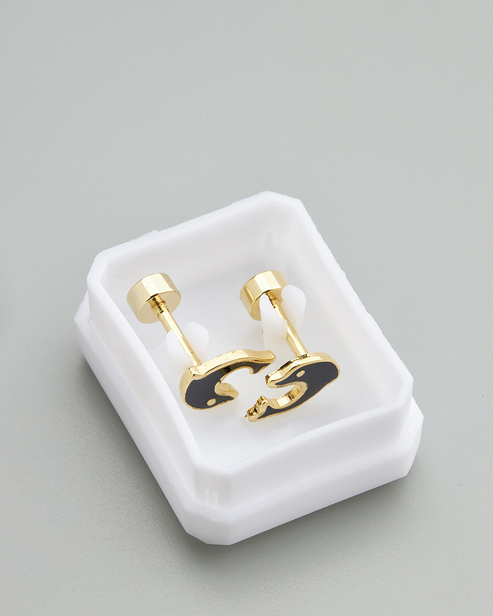 Sequoia Παιδικό Υποαλλεργικό Επιχρυσωμένο Ατσάλινο Σκουλαρίκι Δελφίνι Μαύρο