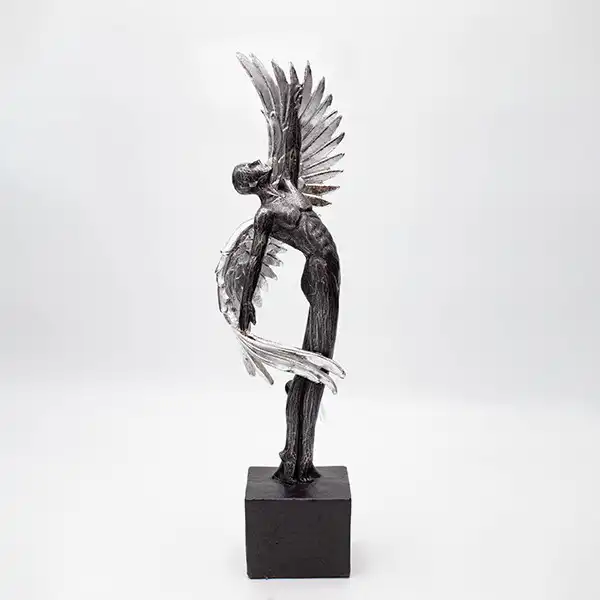 ΑΝΤΡΑΣ ΜΕ ΦΤΕΡΑ ΠΟΛΥΡΕΖΙΝ ΧΡΥΣΟΣ – ΑΣΗΜΙ 9×6.5x39cm