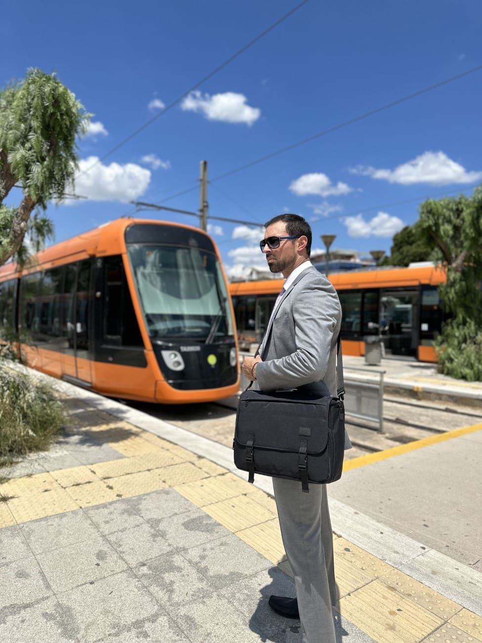 Υφασμάτινος Χαρτοφύλακας Matein 15,6' laptop 17L 1194 μαύρο