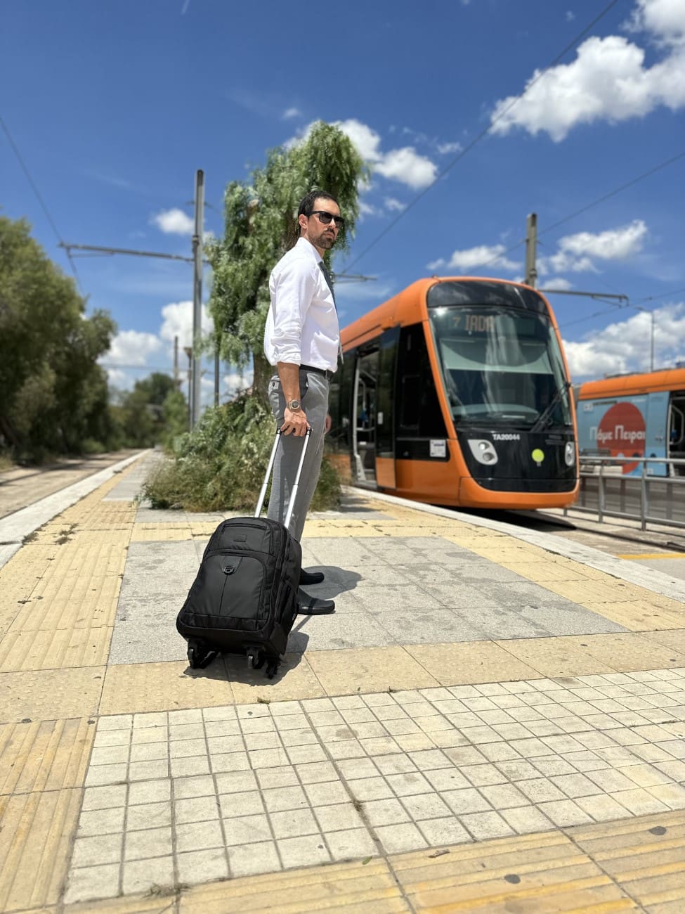 Σακίδιο πλάτης Τροχήλατο 45L Laptop 17” Matein 1212 μαύρο