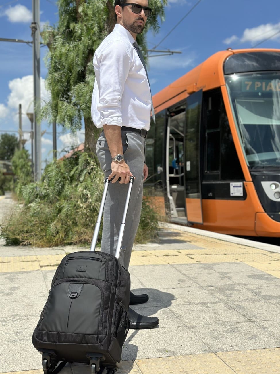 Σακίδιο πλάτης Τροχήλατο 45L Laptop 17” Matein 1212 μαύρο