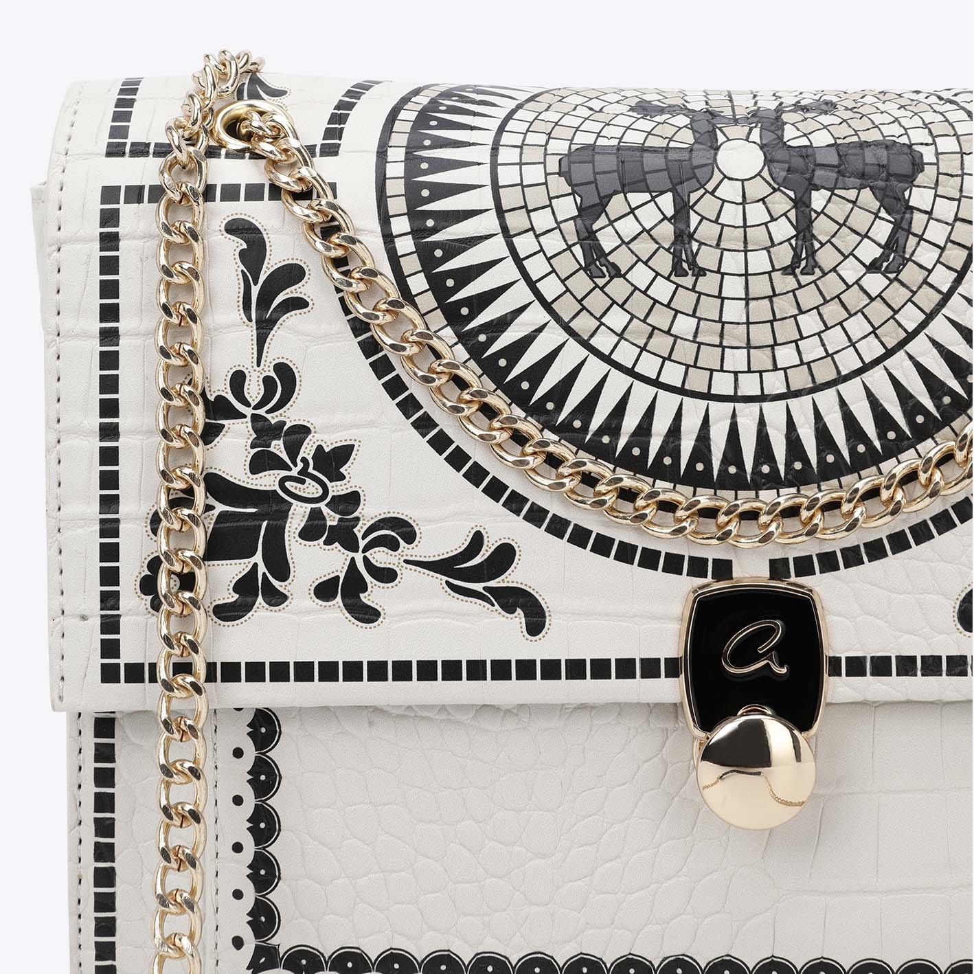 ΤΣΑΝΤΑ ΩΜΟΥ ΜΕ ΜΩΣΑΙΚΟ ΤΥΠΩΜΑ ΕΛΑΦΙ