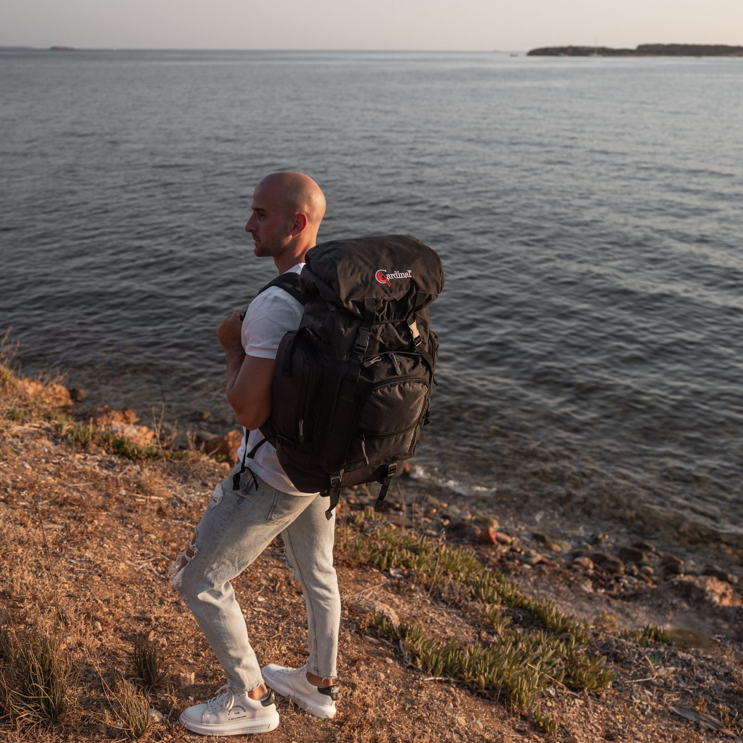 Σακίδιο πεζοπορίας Cardinal αδιάβροχο Ταξιδιού 60L 521 μαύρο